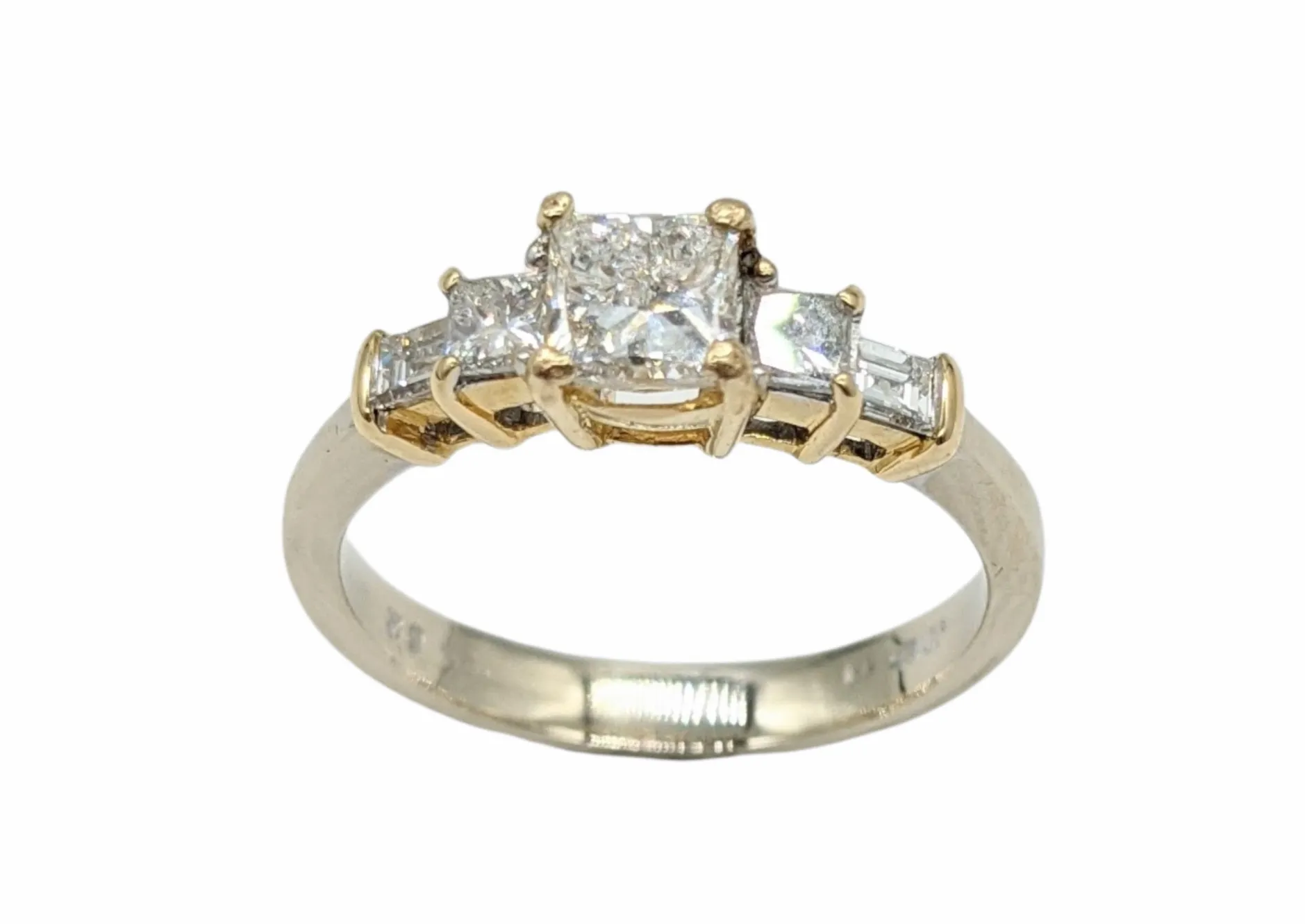 1 Carat Total Weight Diamond Ring