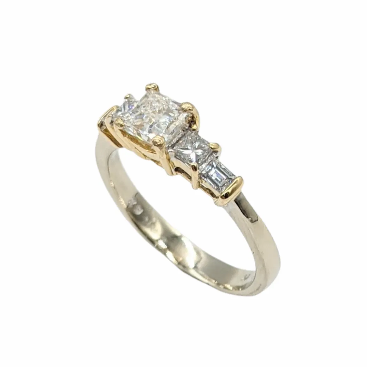 1 Carat Total Weight Diamond Ring