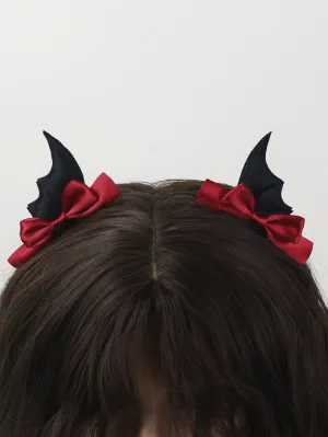 2pcs Halloween Themed Decorative Bat Hair Clips for Women Barrette Styling Hair