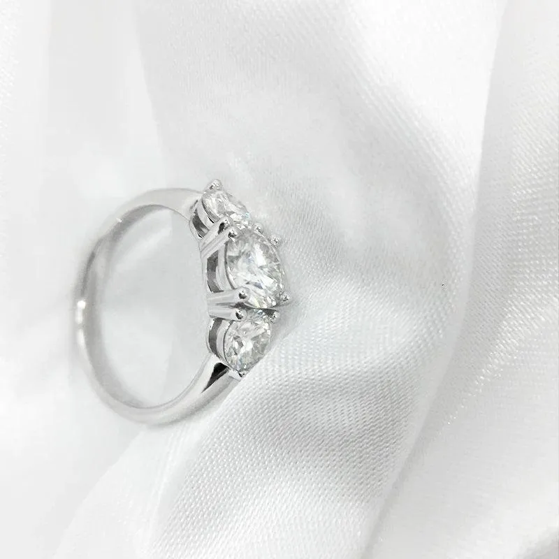 3CTW Round Cut Moissanite Engagement Ring