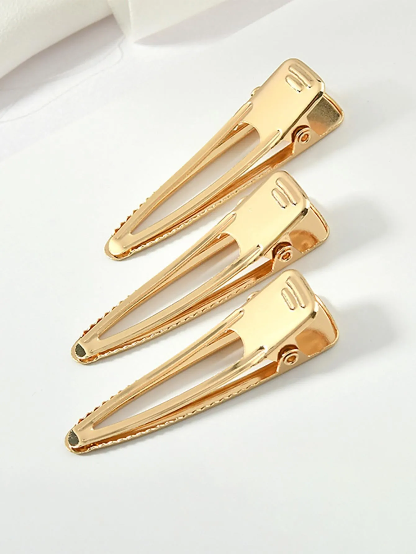 4pcs Water Drop Shaped Golden Crocodile Clip for Women Barrette Styling Hair