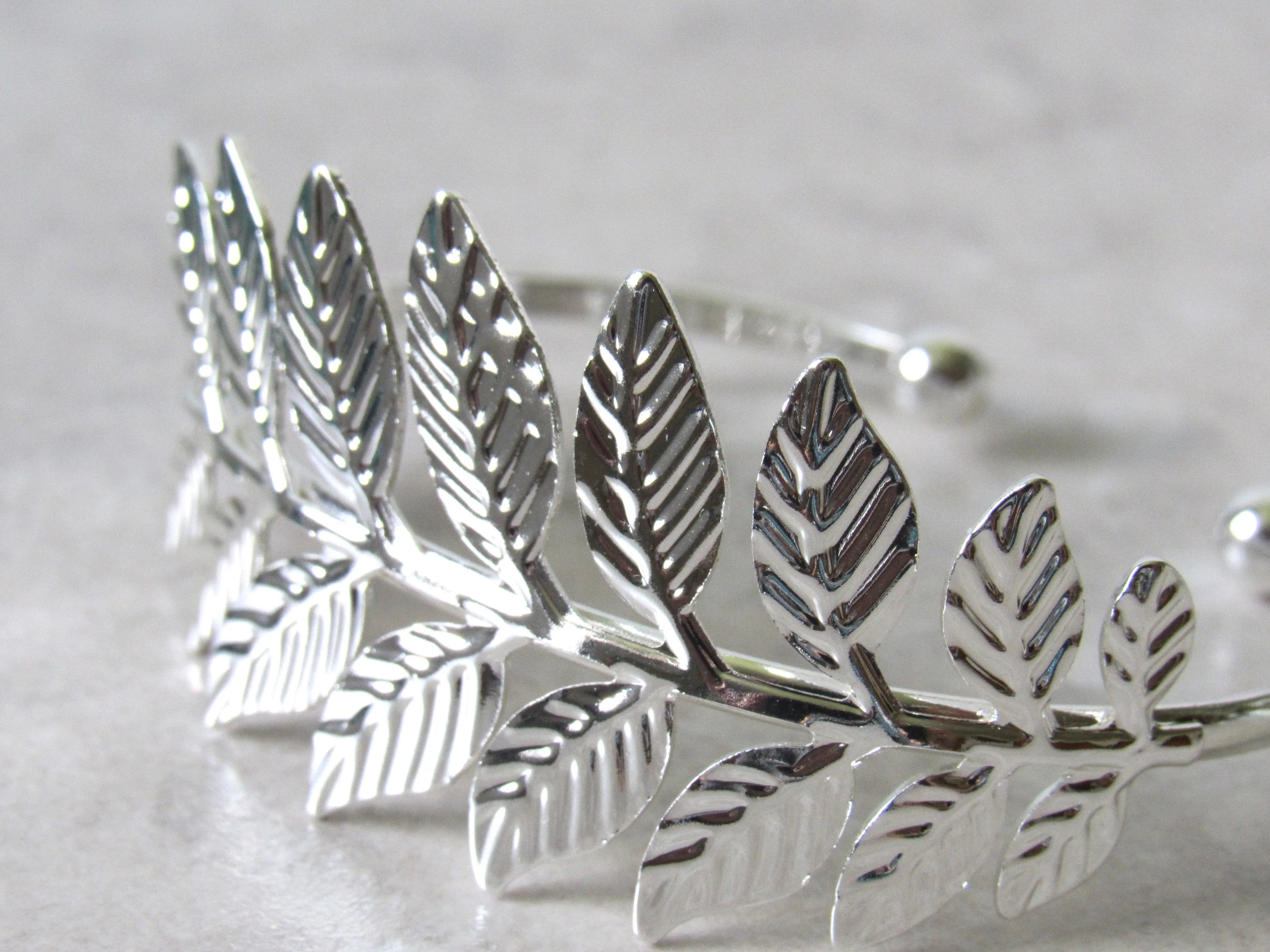 Aurelia Leaf Bracelet