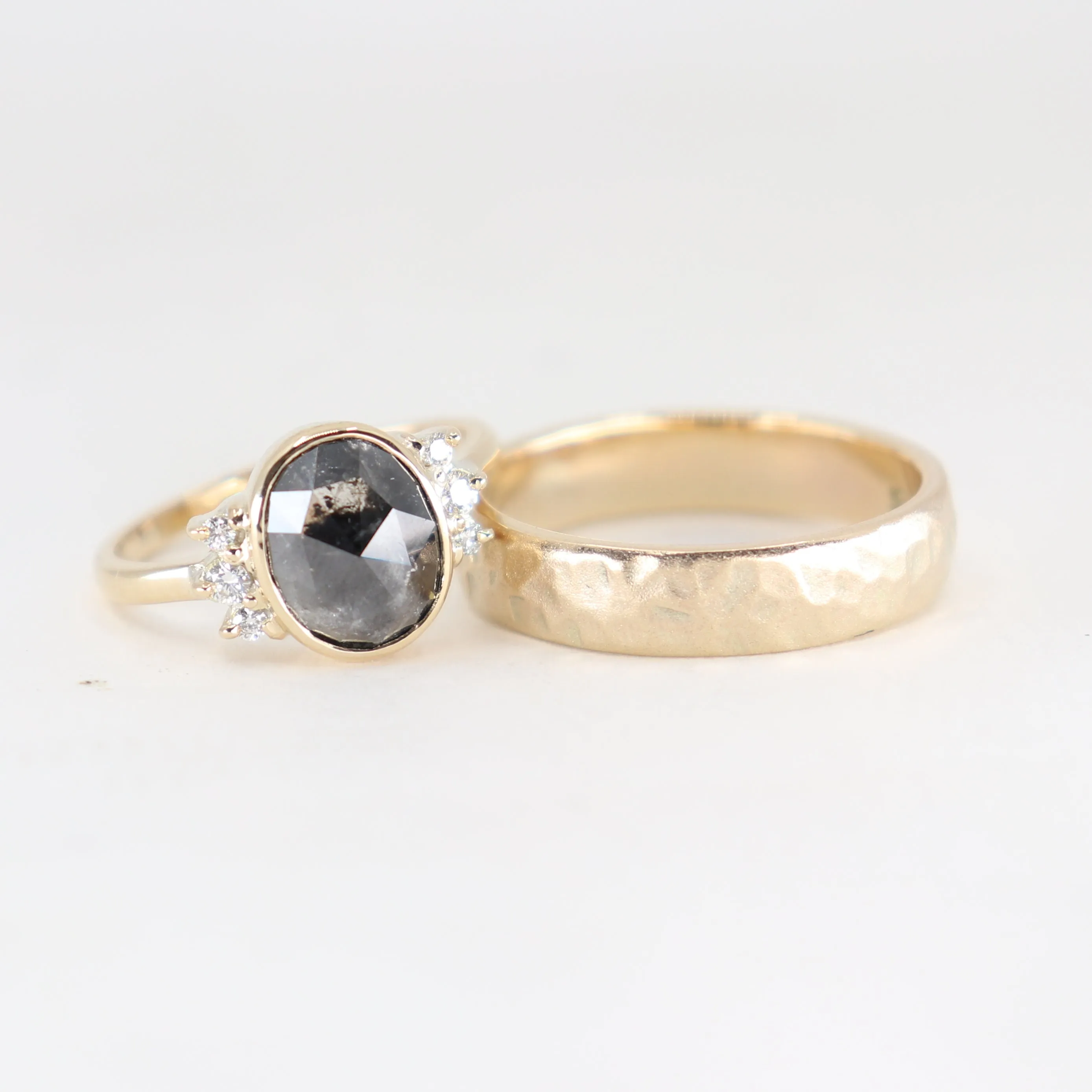 Celestial Oval Grey Diamond