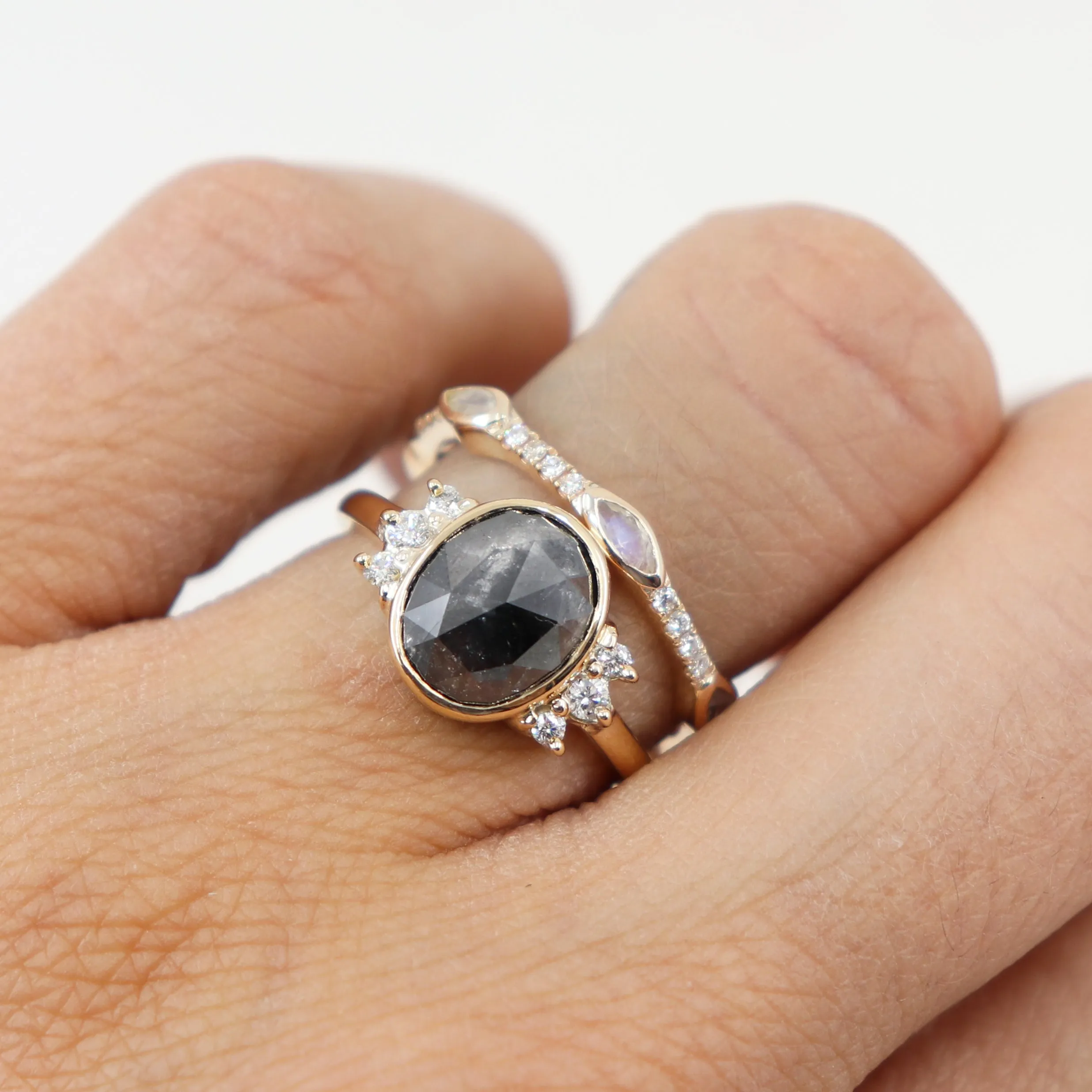 Celestial Oval Grey Diamond