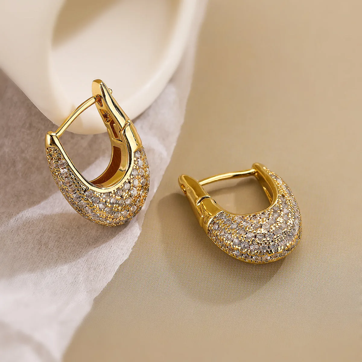 Copper Plating 18K Gold Inlaid Zircon U-shaped Earrings