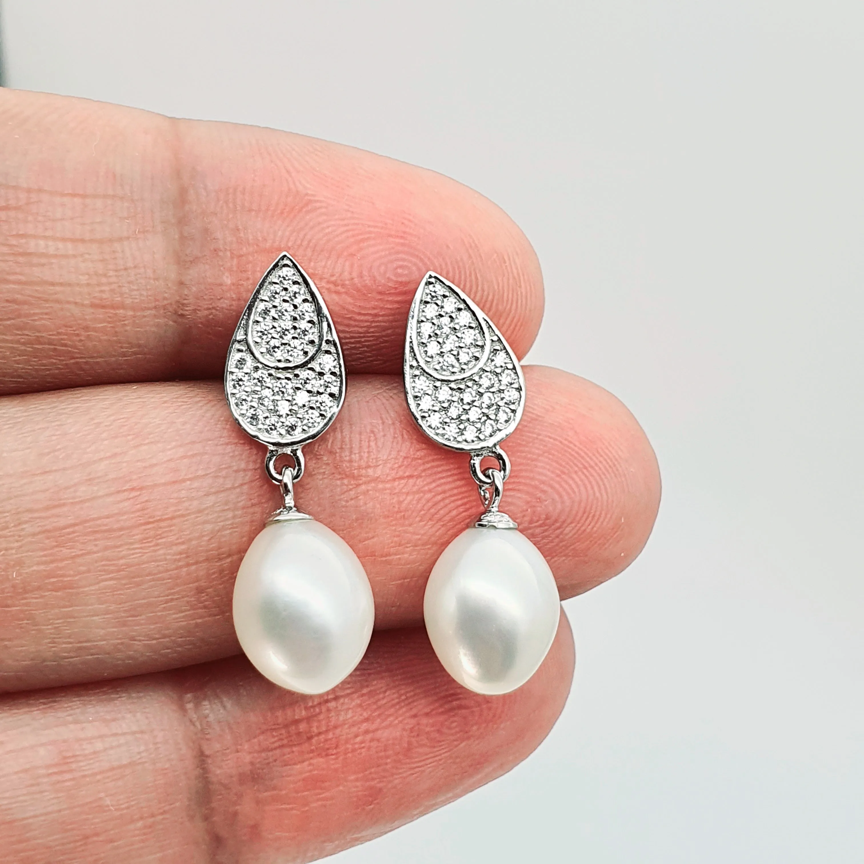 Freshwater Pearl Teardrop Earring, Sterling Silver