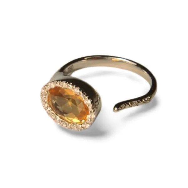 Gorgeous 18K White Gold Citrine Diamond Designer Ring Band