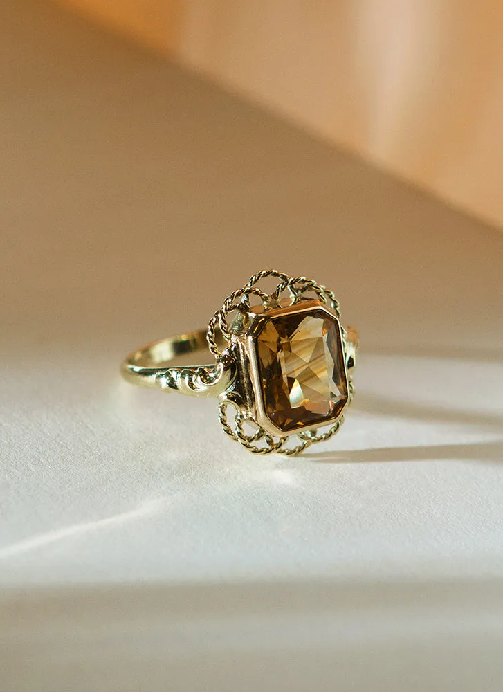 Leonis citrine ring 14k gold