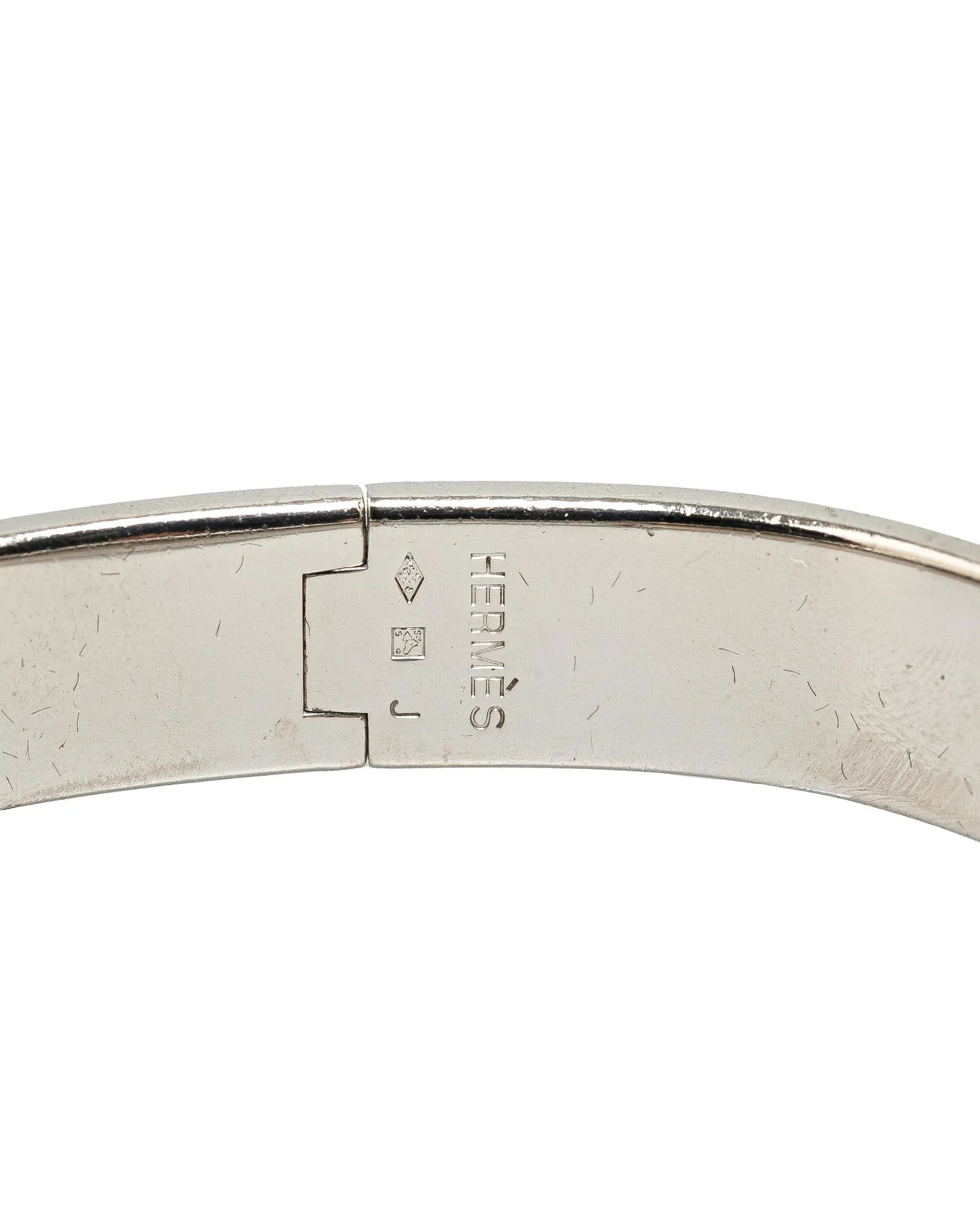 Narrow Enamel Clic H Bracelet with Palladium-Plated Finish