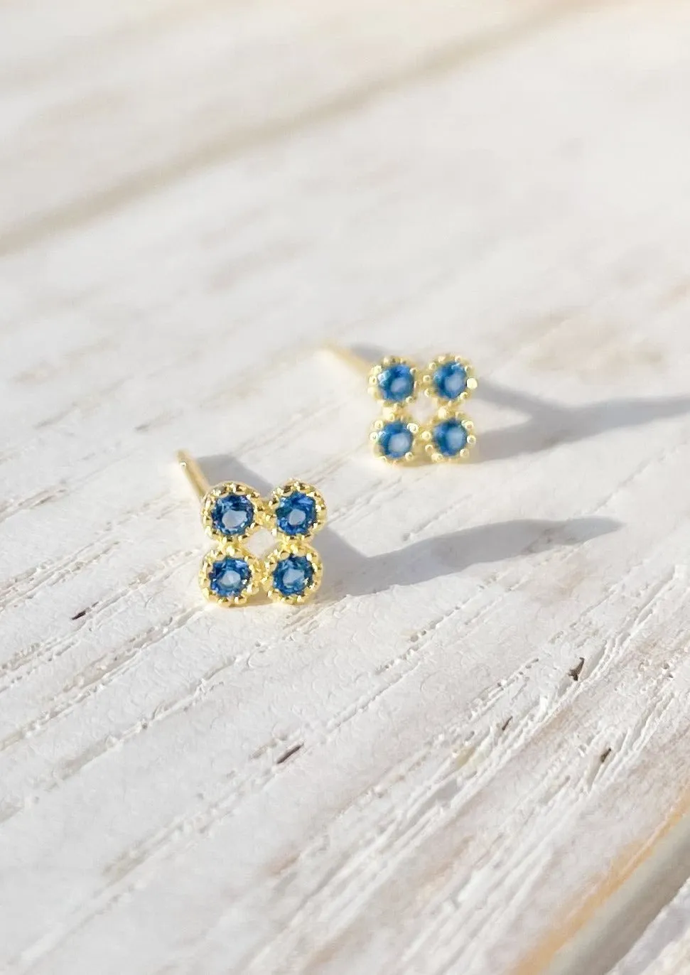 ORY | GOLD STUD EARRINGS