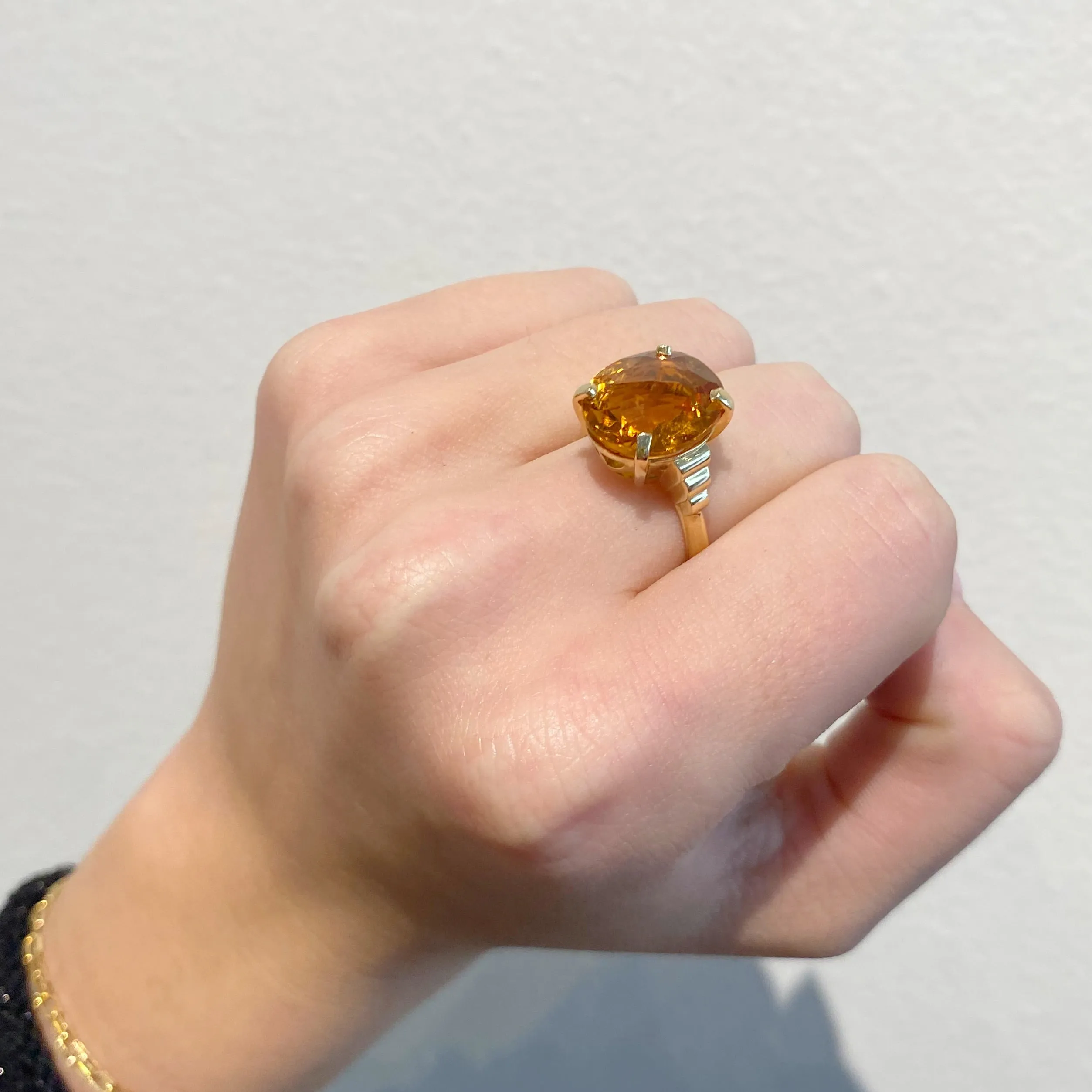 Oval Citrine Ring