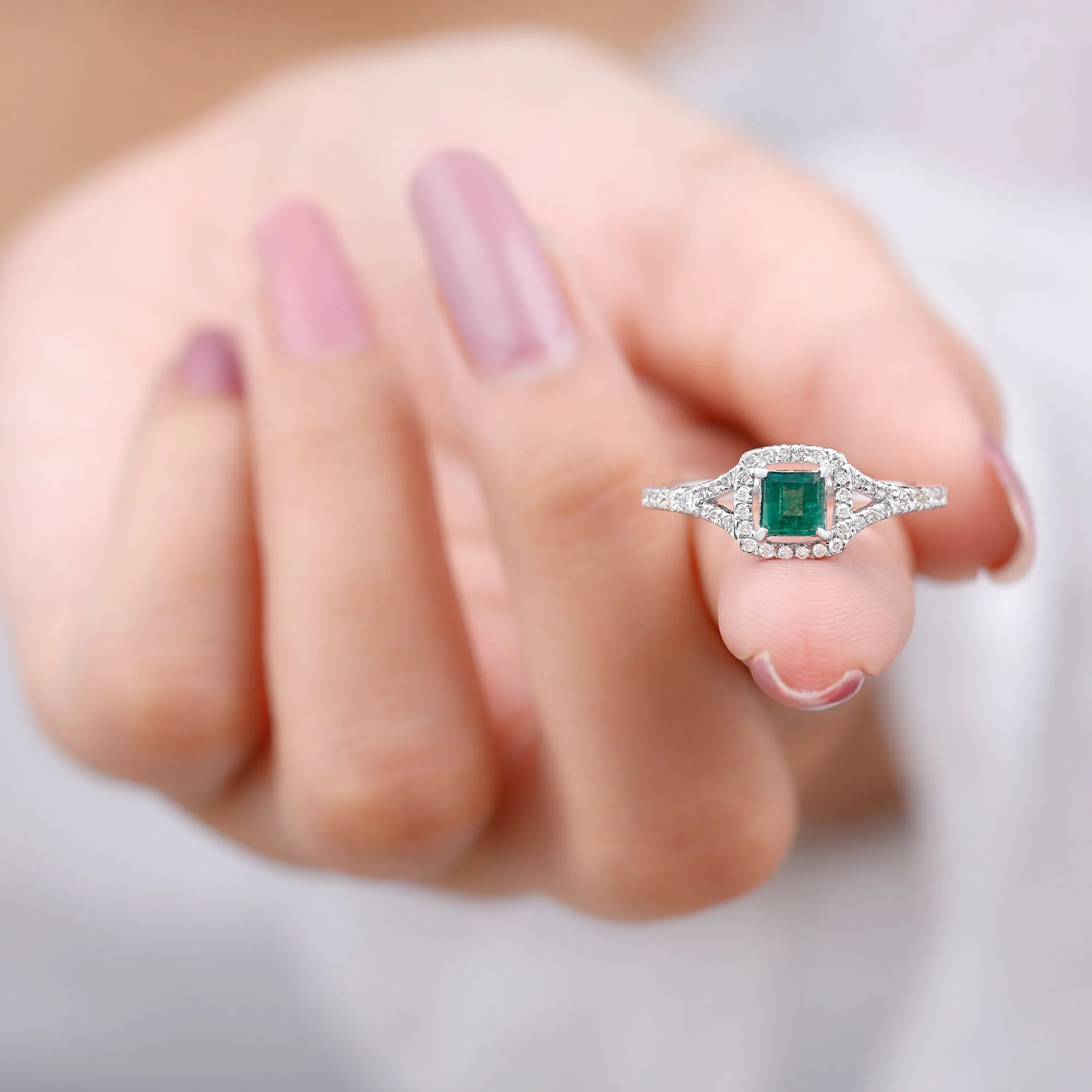 Princess shape Emerald Engagement Ring with Diamond Split Shank