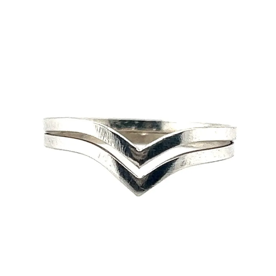 R381 Double V Shape Stack Ring