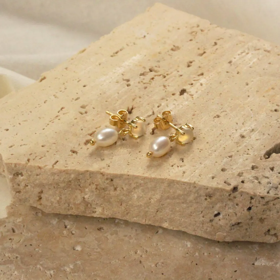 Small Pearl Earrings