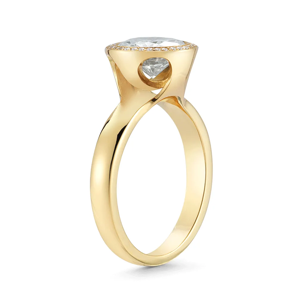 Steller Yellow Gold Diamond Engagement Ring