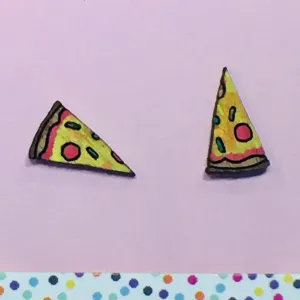 Studs: Pizza