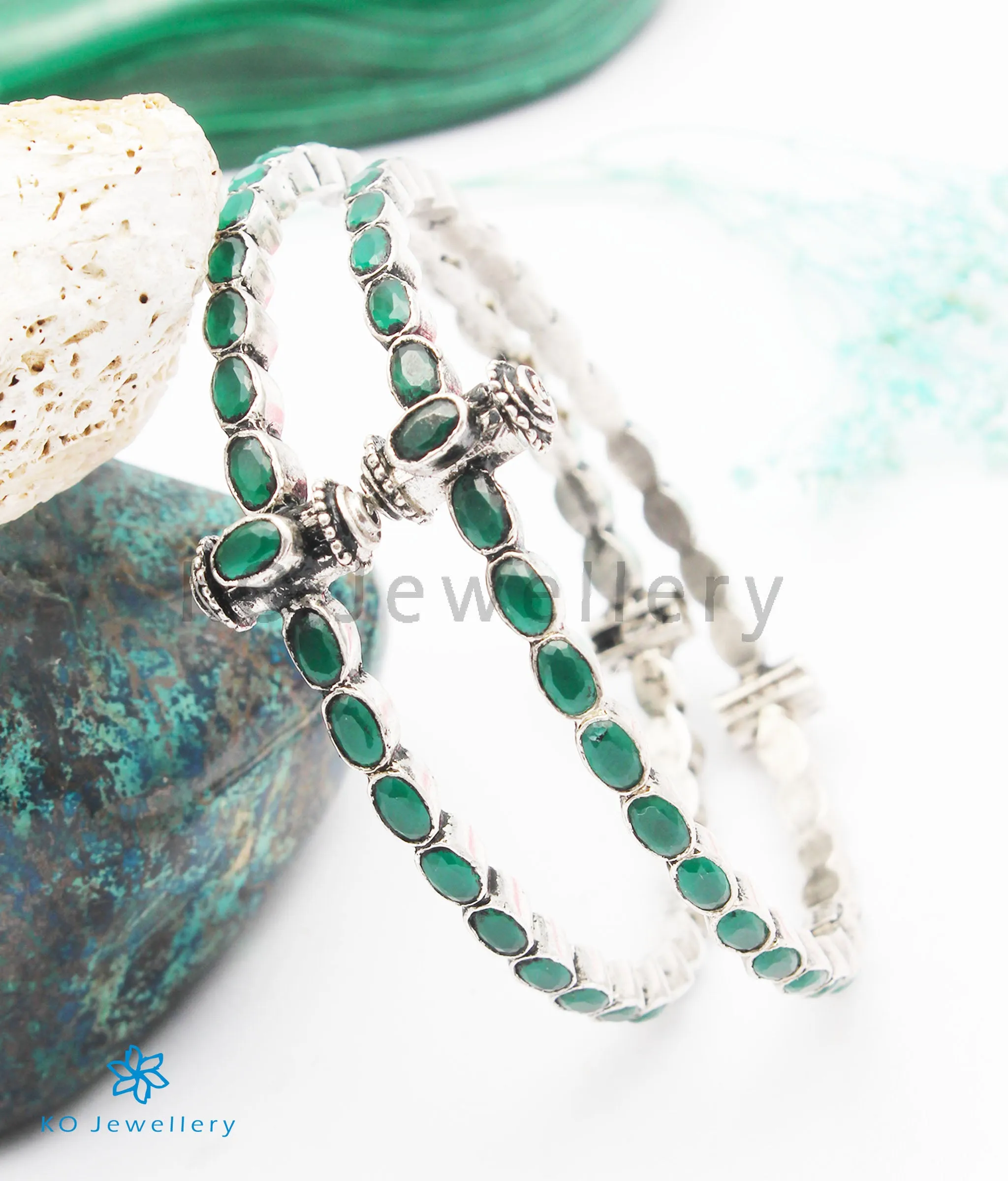 The Parna Silver Kemp Bracelet (Green/Oxidised/Size 2.8)