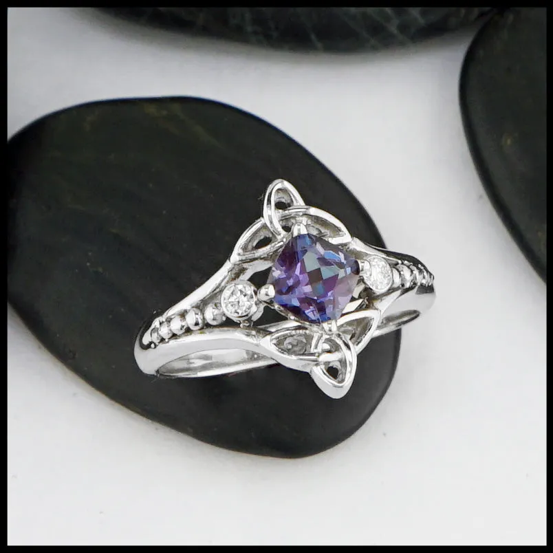 Trinity Knot Ring with Lab-Grown Alexandrite